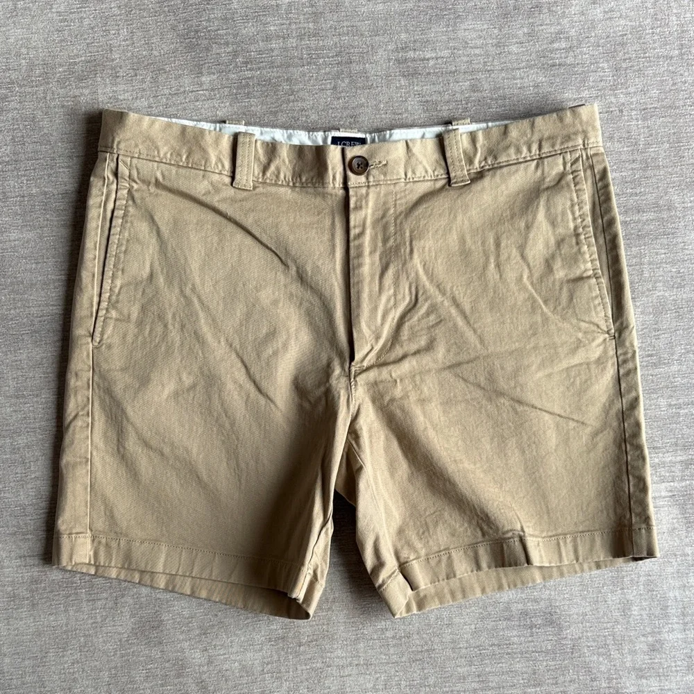 J Crew | Men’s Chino 7” Shorts